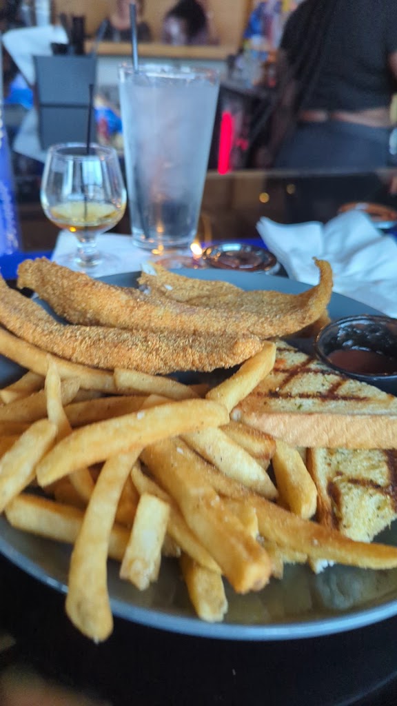  Scene 1 Restaurant & Lounge MKE