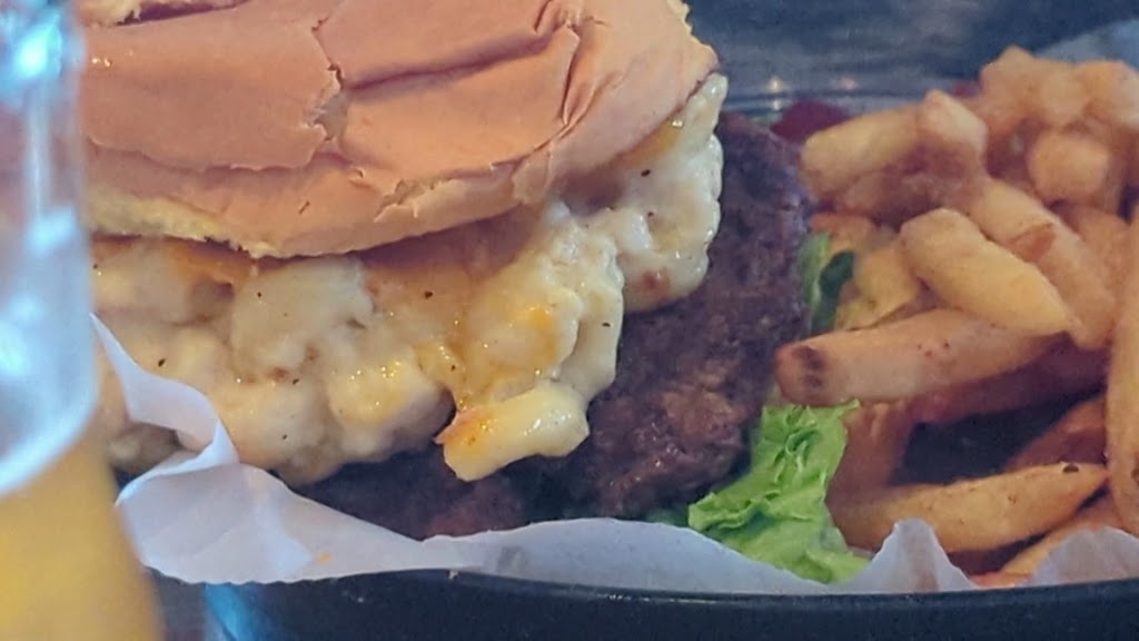  Brickhouse Craft Burgers & Brews