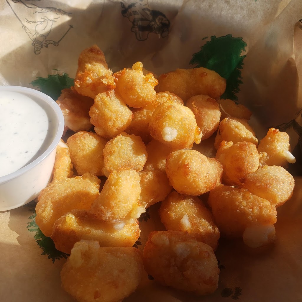  Smilin Moose Lodge Bar & Grill