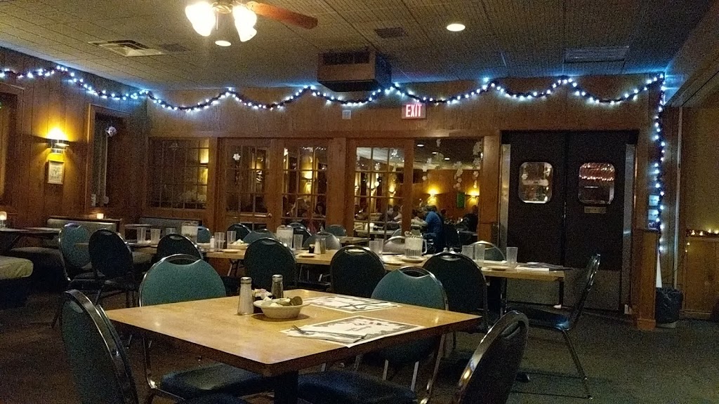  Fireside Restaurant & Lounge