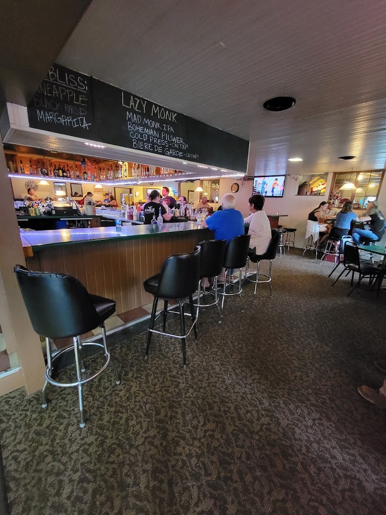  4 Mile Restaurant & Bar