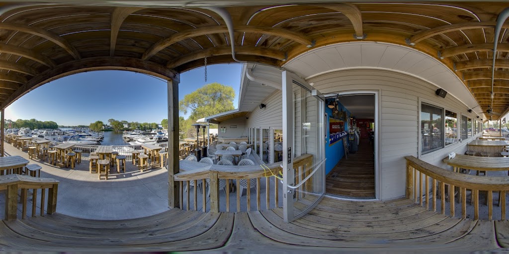  Tom Sawyer's Bar & Grill