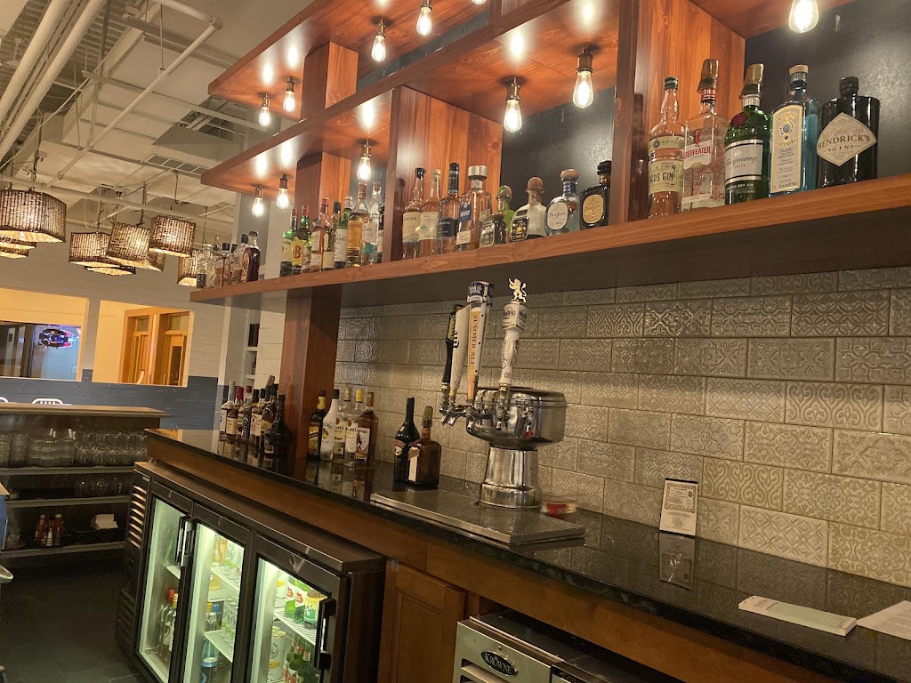  Oakes Sports Bar & Grill