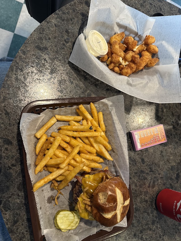  Cow Tippers Pub & Eatery