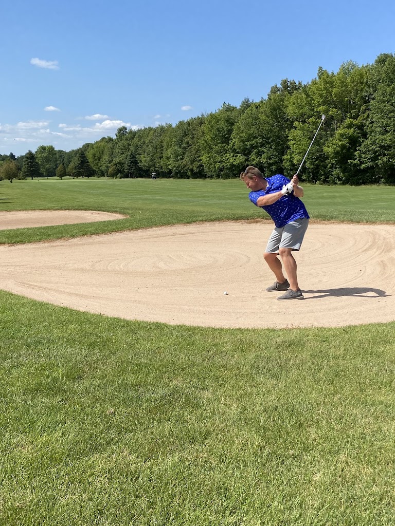  Hilly Haven Golf Course