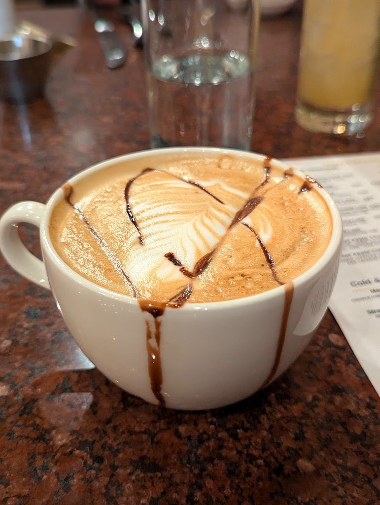  Sazzy B - Kenosha Restaurant