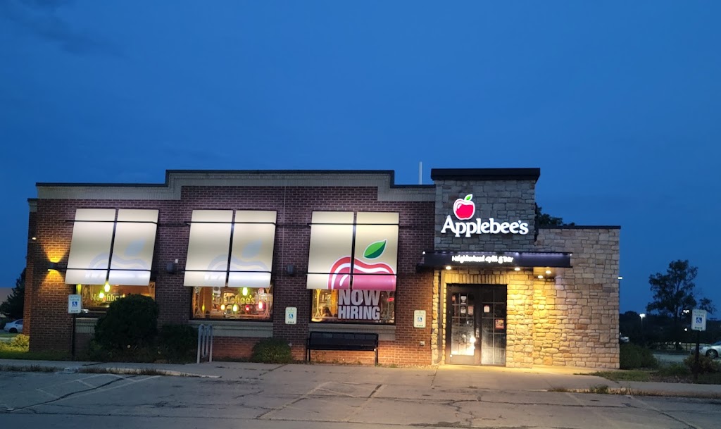  Applebee's Grill + Bar