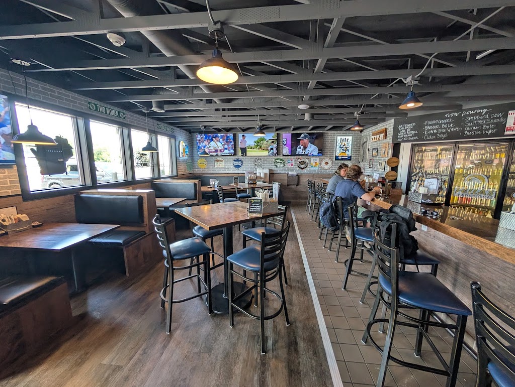  Fella's Loaded Goat Restaurant & Bar