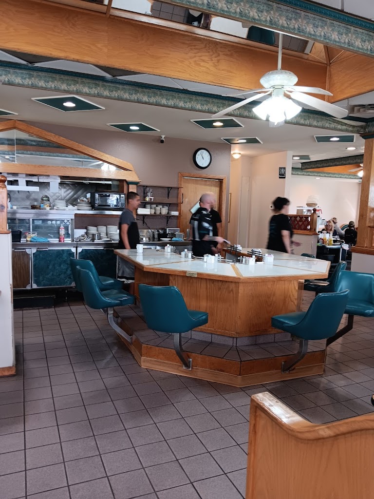  Hillcrest Family Restaurant