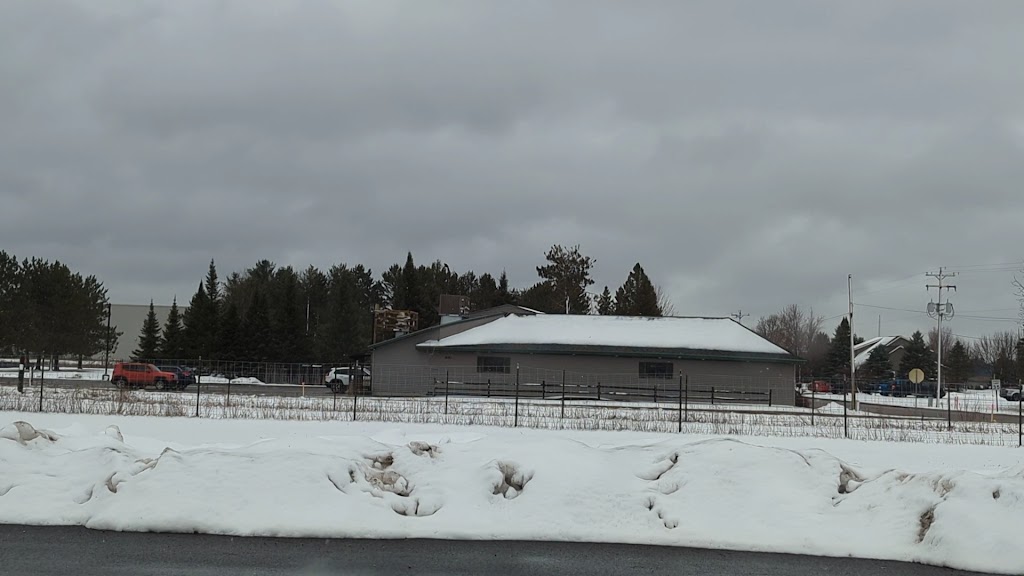  Trail Side Sports Bar & Grill Weston