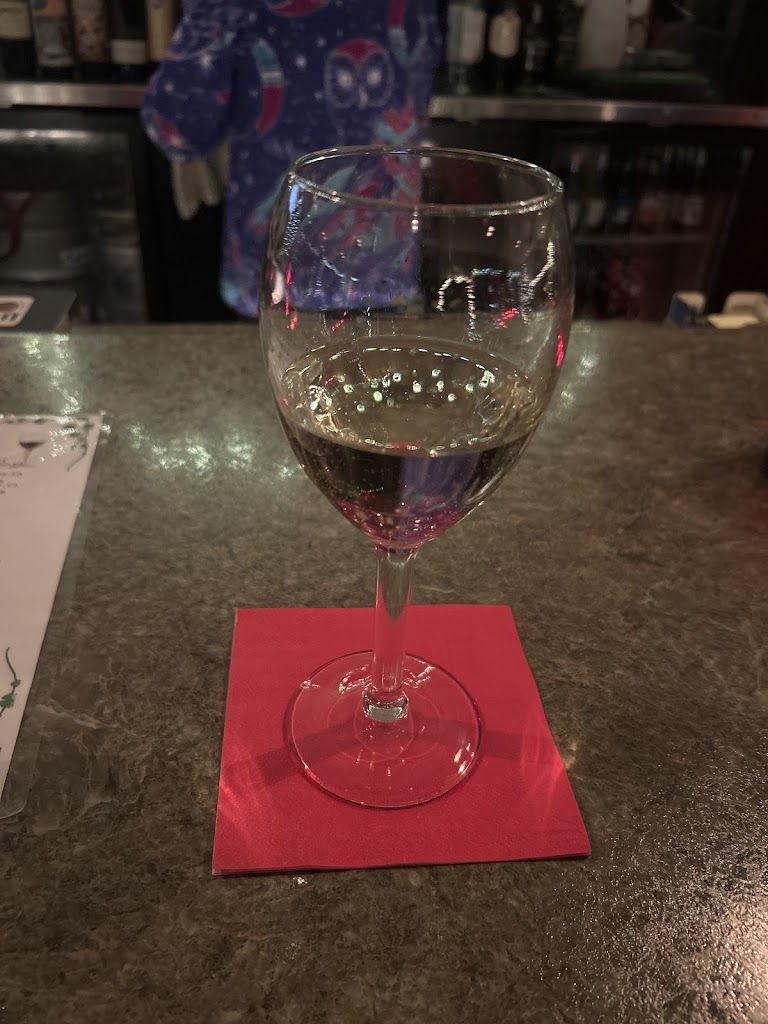  McGann’s Pub & Wine Bar