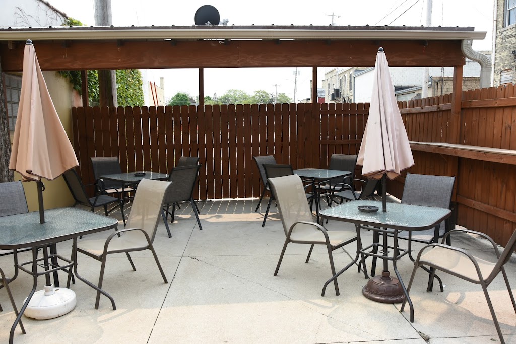  The Swift Stop Bar & Grill