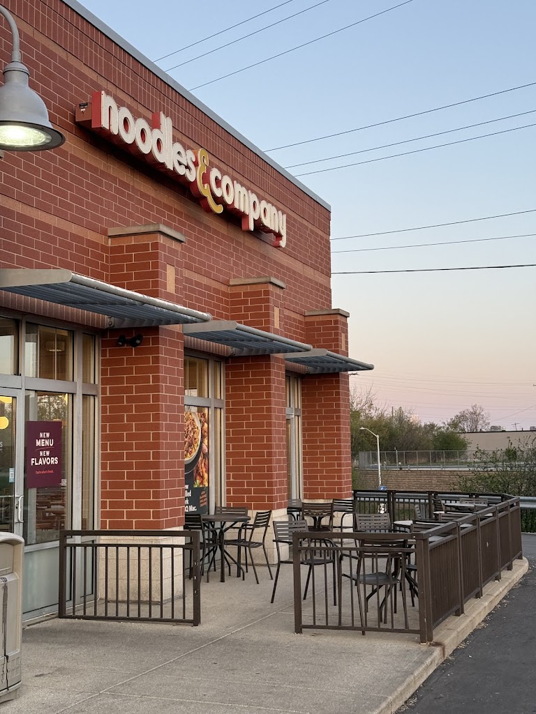  Noodles and Company