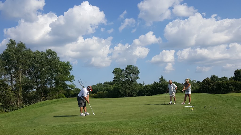  Mulligans Golf Course & Restaurant