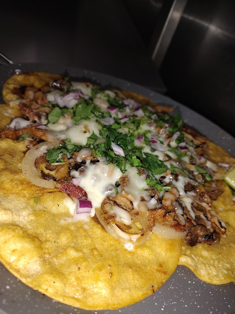  Perla's Place Bar & Grill