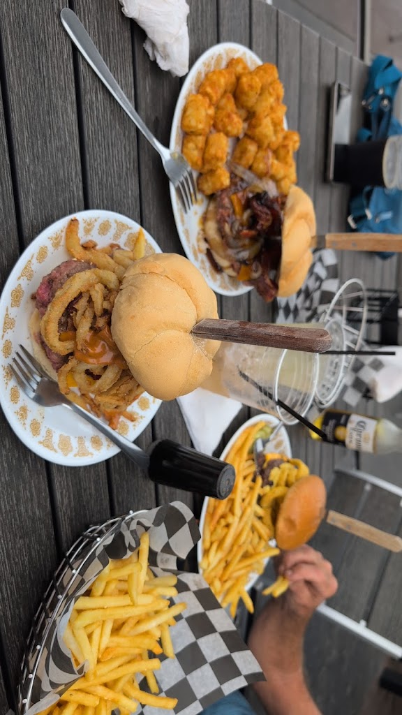  The Dump Bar & Grill