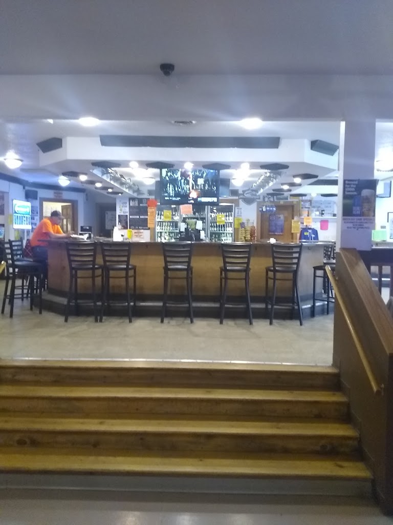  War Bonnet Bar, Grill and Native Gifts