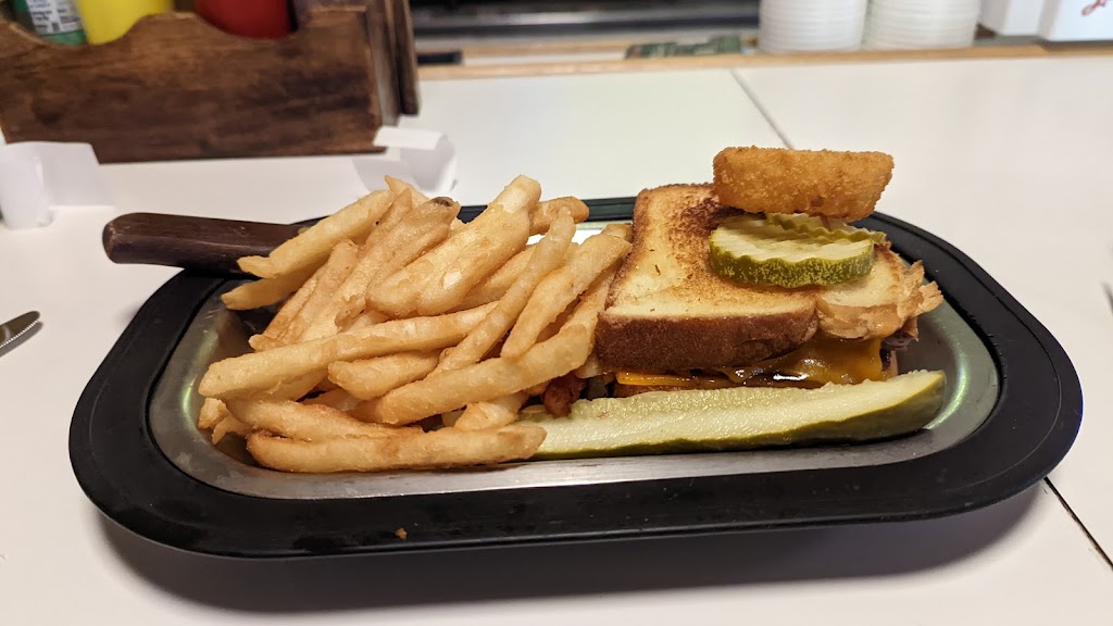  BackWoods Bar & Grill