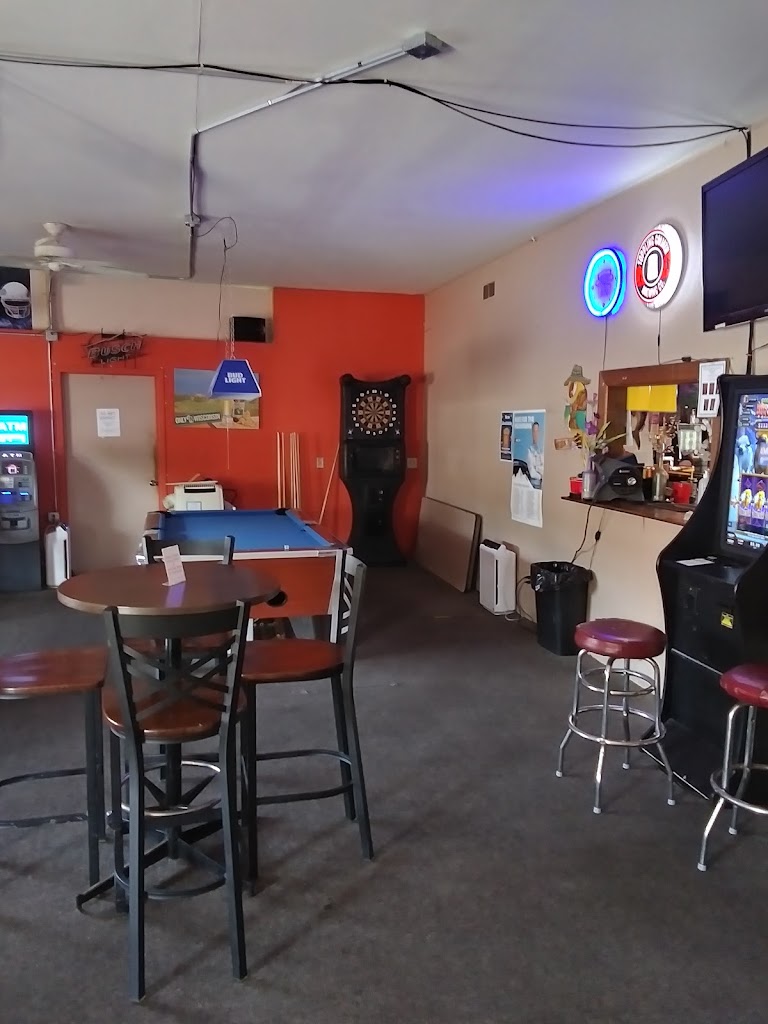  Cocktails Bar & Grill