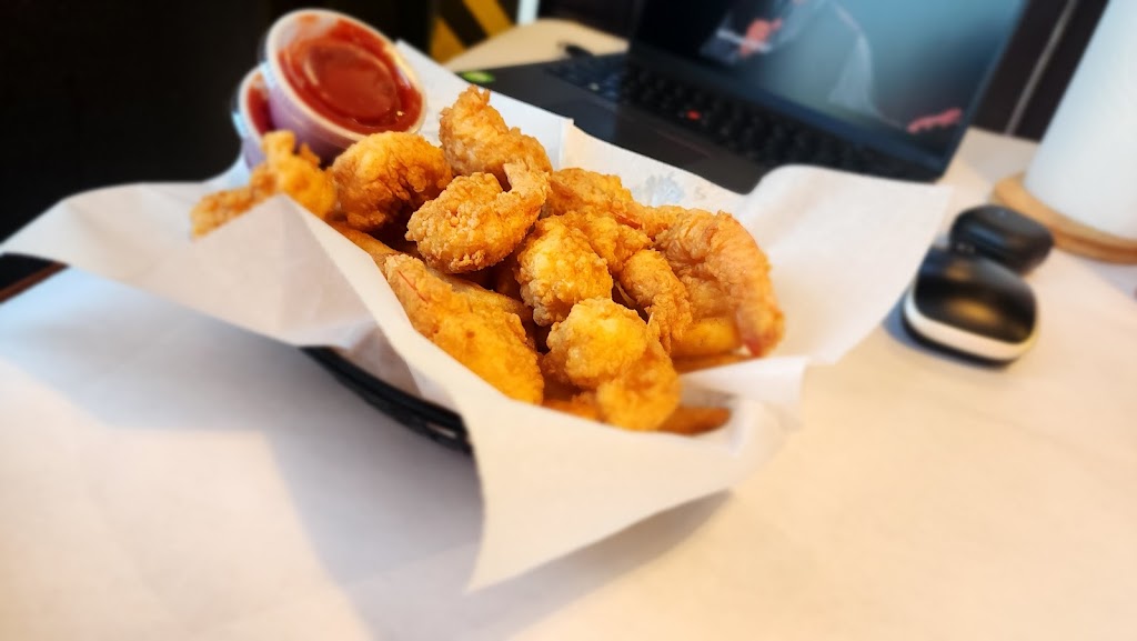  Crafty Crab Wauwatosa