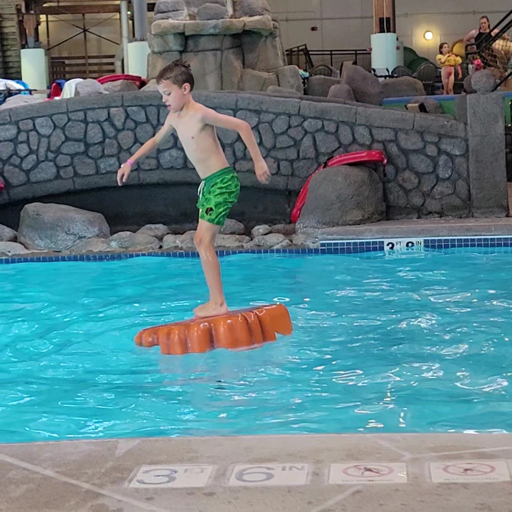  Three Bears Waterpark Resort & Convention Center, Ascend Collection Near Tomah, WI