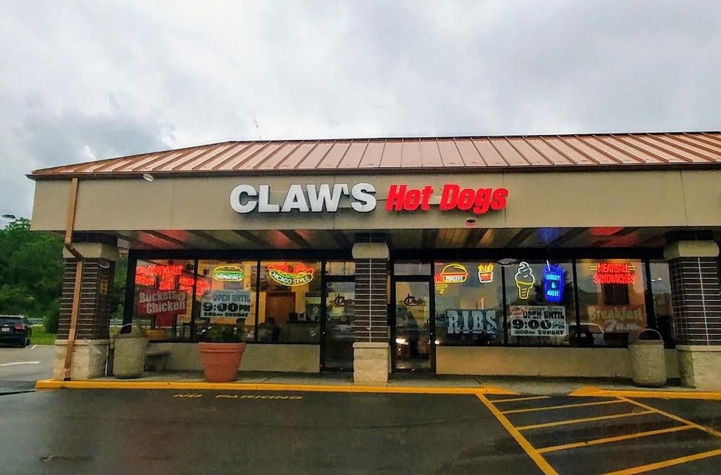  Claw's Hot Dogs & Beef
