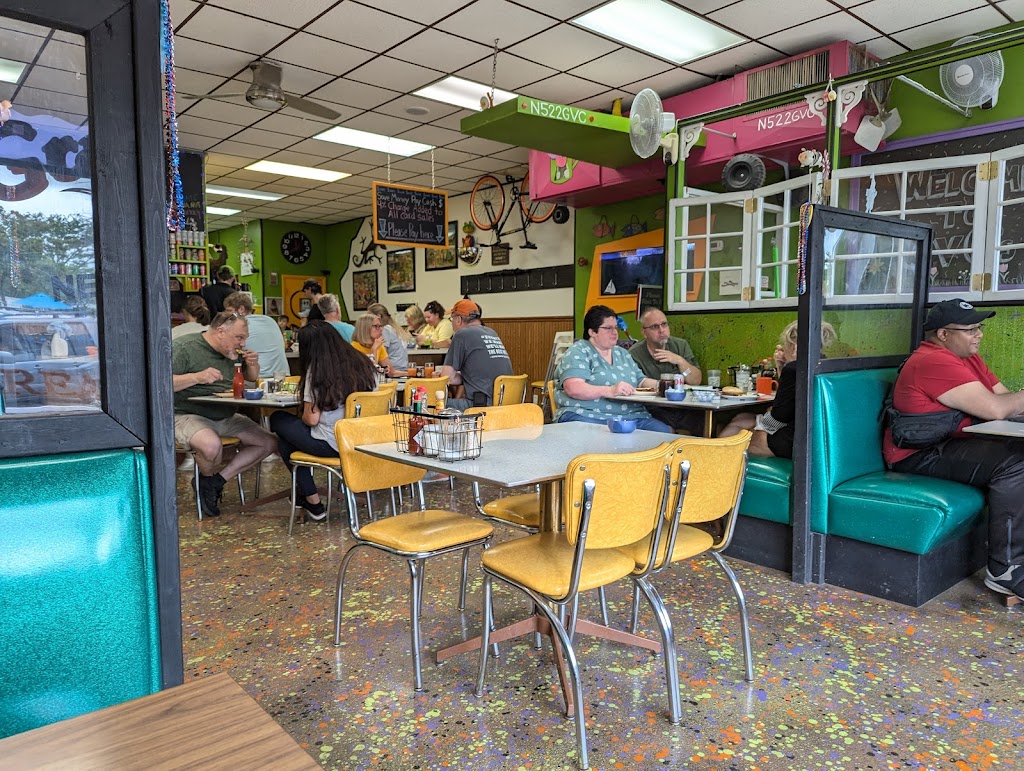  Grandma Vickie's Cafe