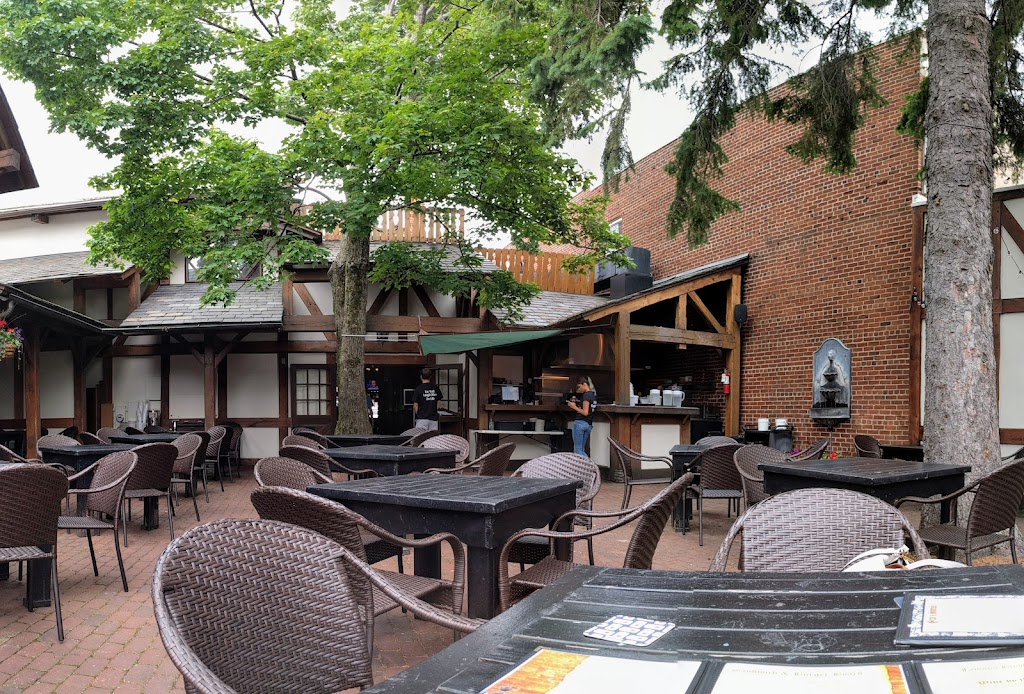  Otto's Beer & Brat Garden