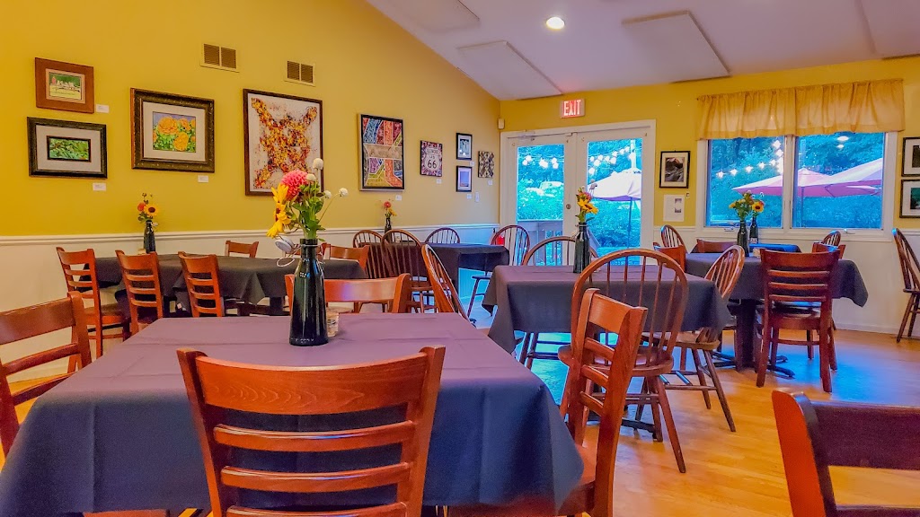  The Red Oak Restaurant