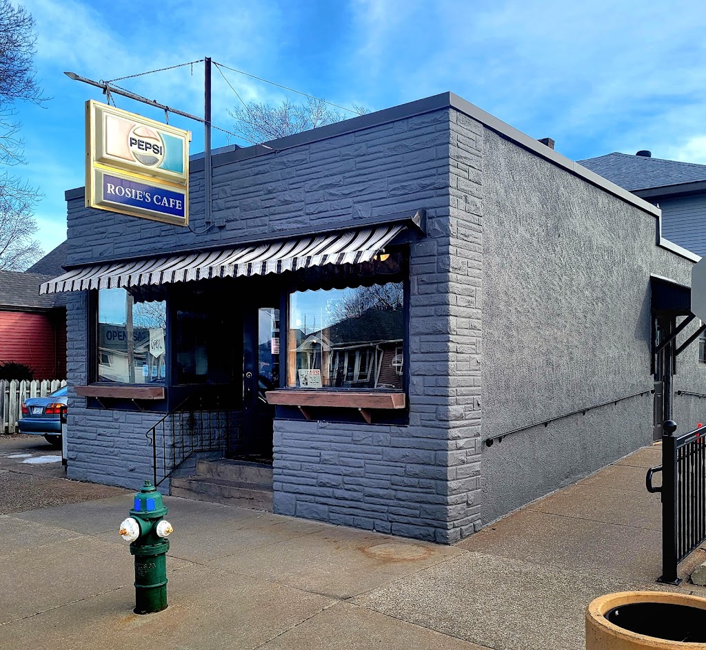  Rosie's Cafe