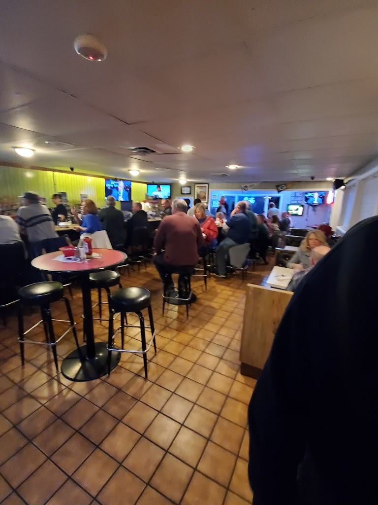  VARSITY CLUB MERRIMAC