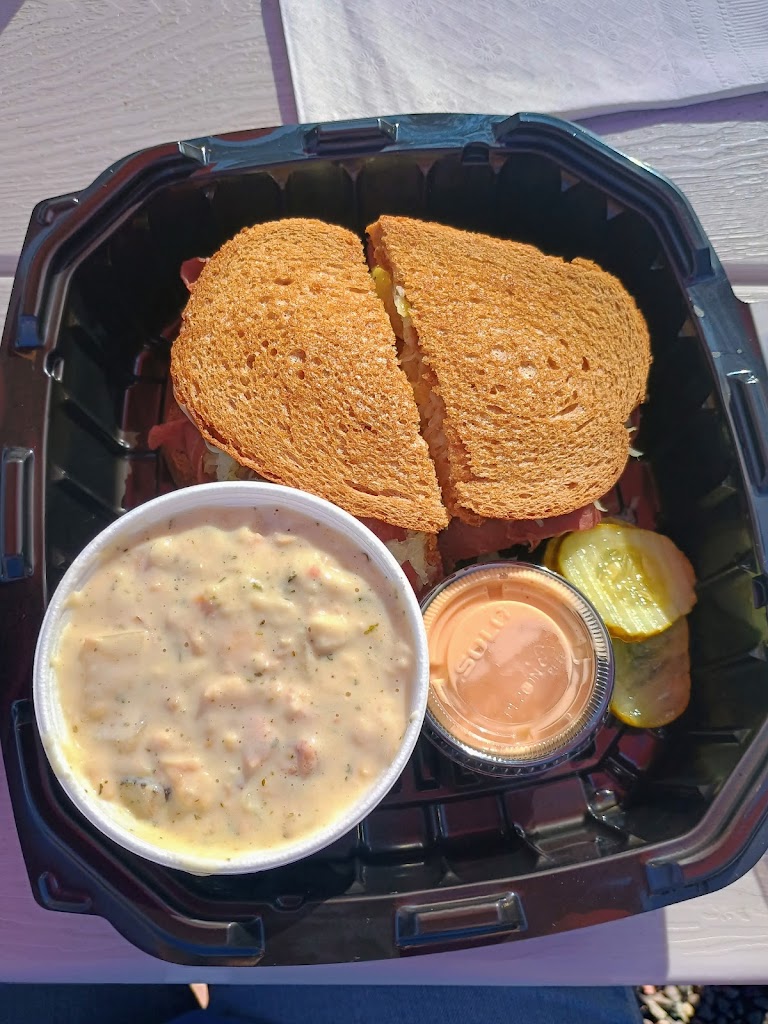  Gooch's 2 Bar & Grill