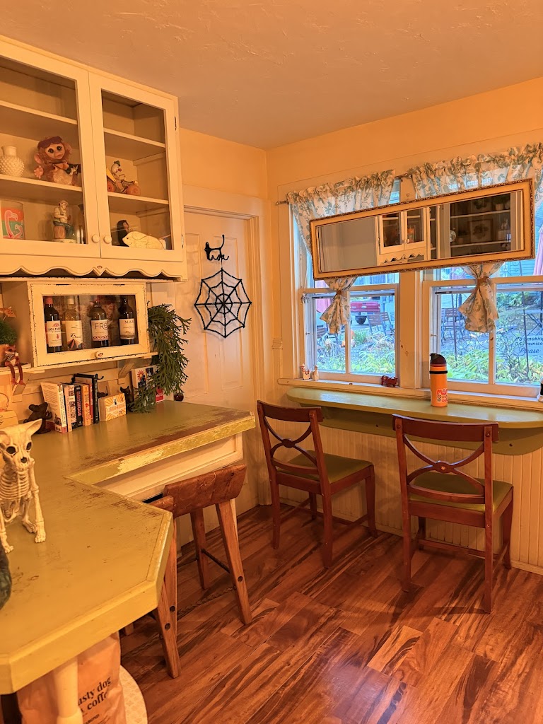  5th and Jefferson Coffee House