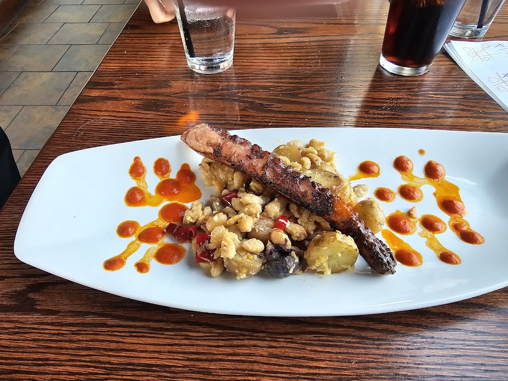  Fratellos Riverfront Restaurant