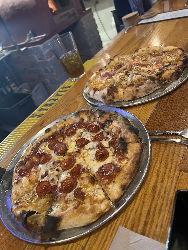  The Stone Pizzeria & Pub