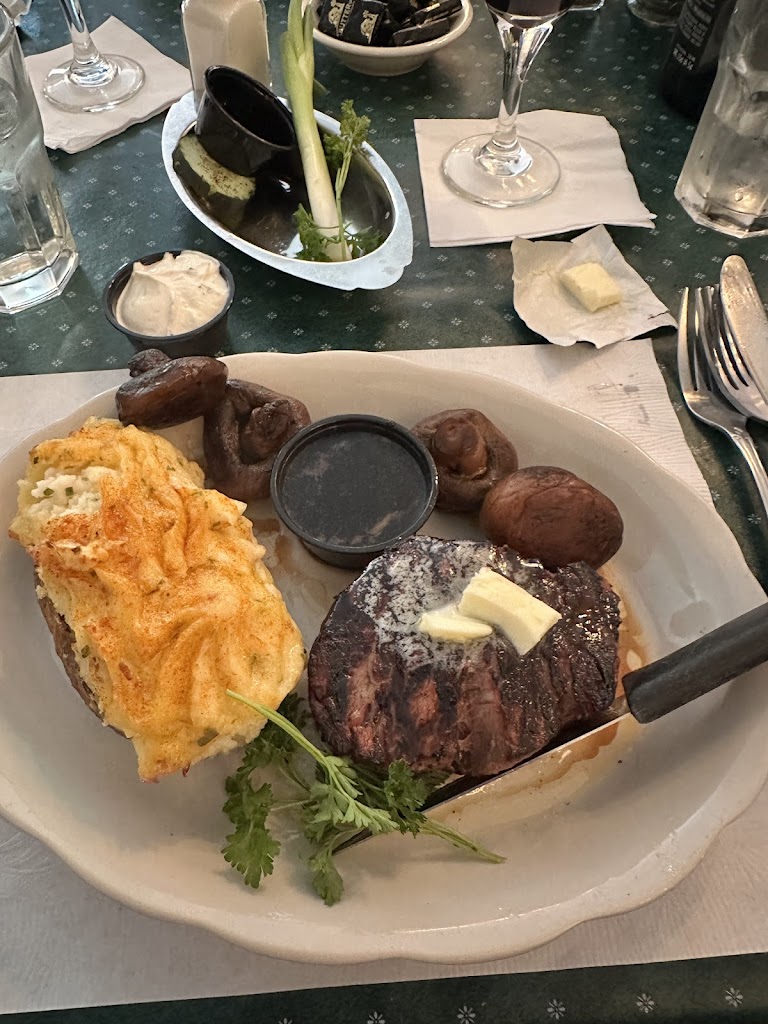  Diamond Jim's Steakhouse