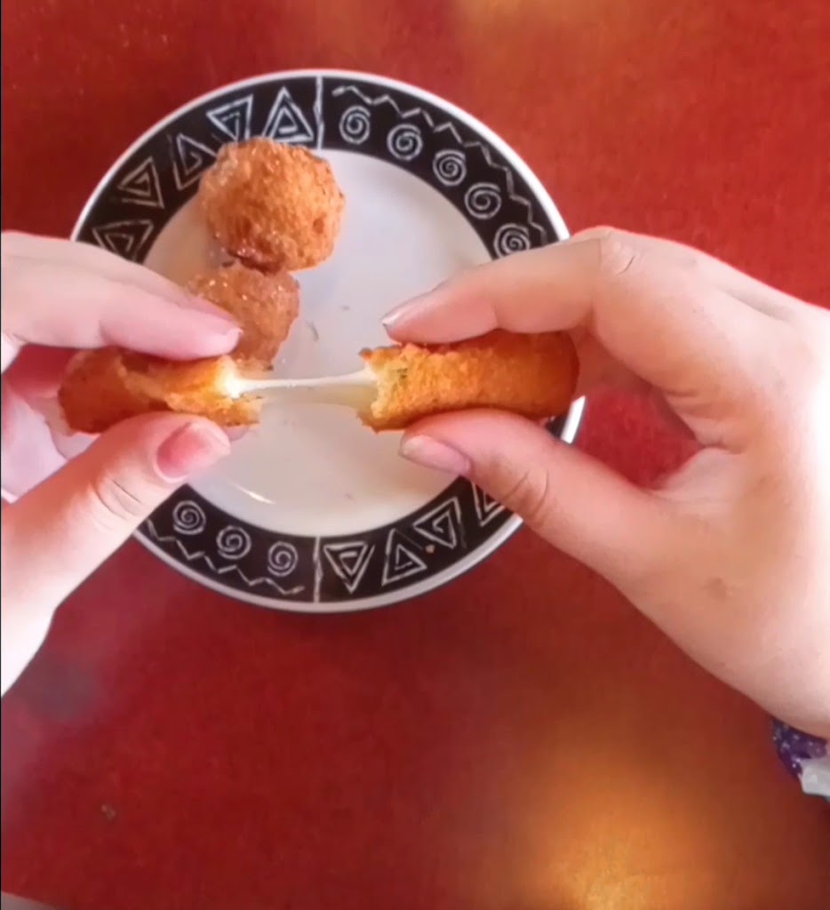  Mike's Italian Restaurant