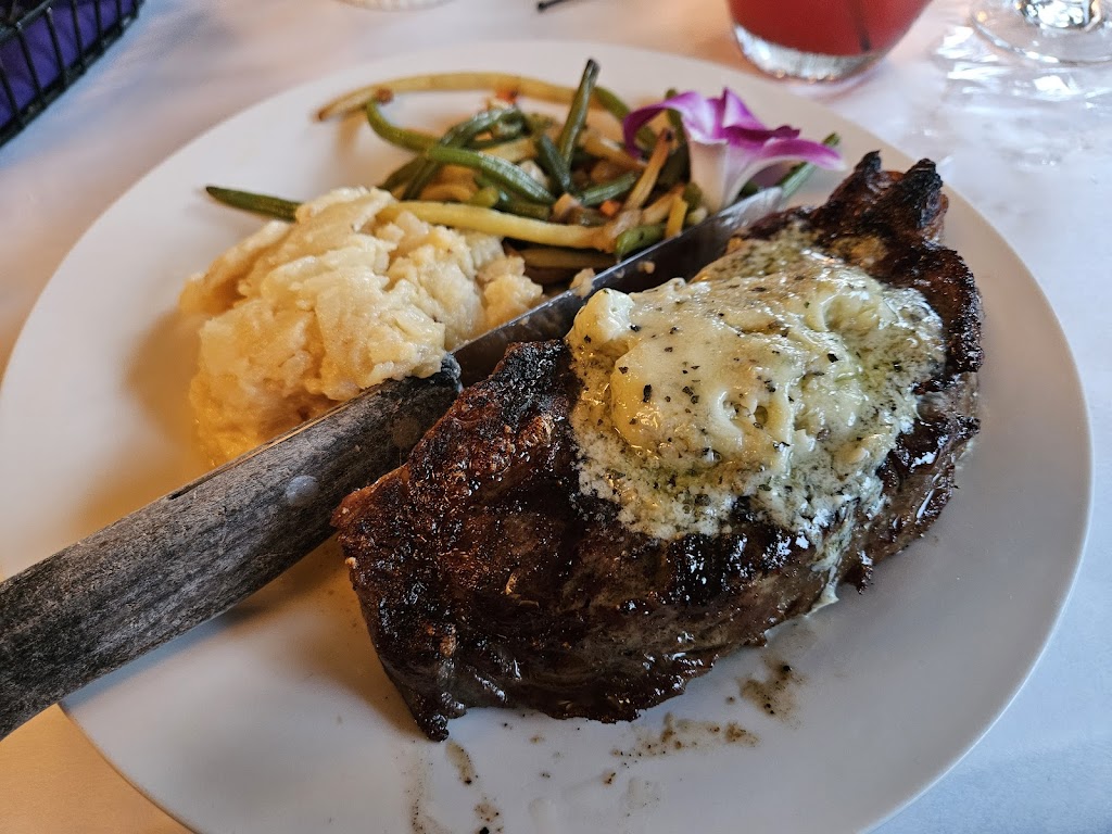  Alexander's of Door County