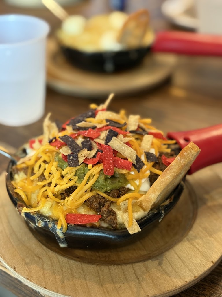  MACS (Macaroni And Cheese Shop) Lake Delton