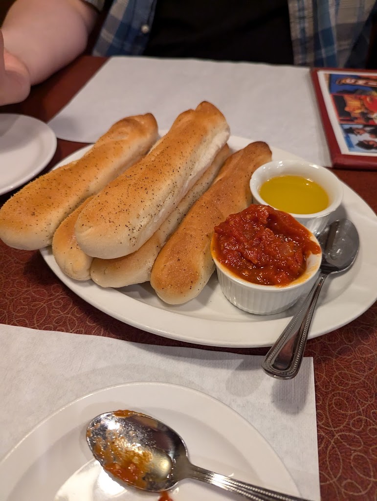  Gino's Italian Restaurant