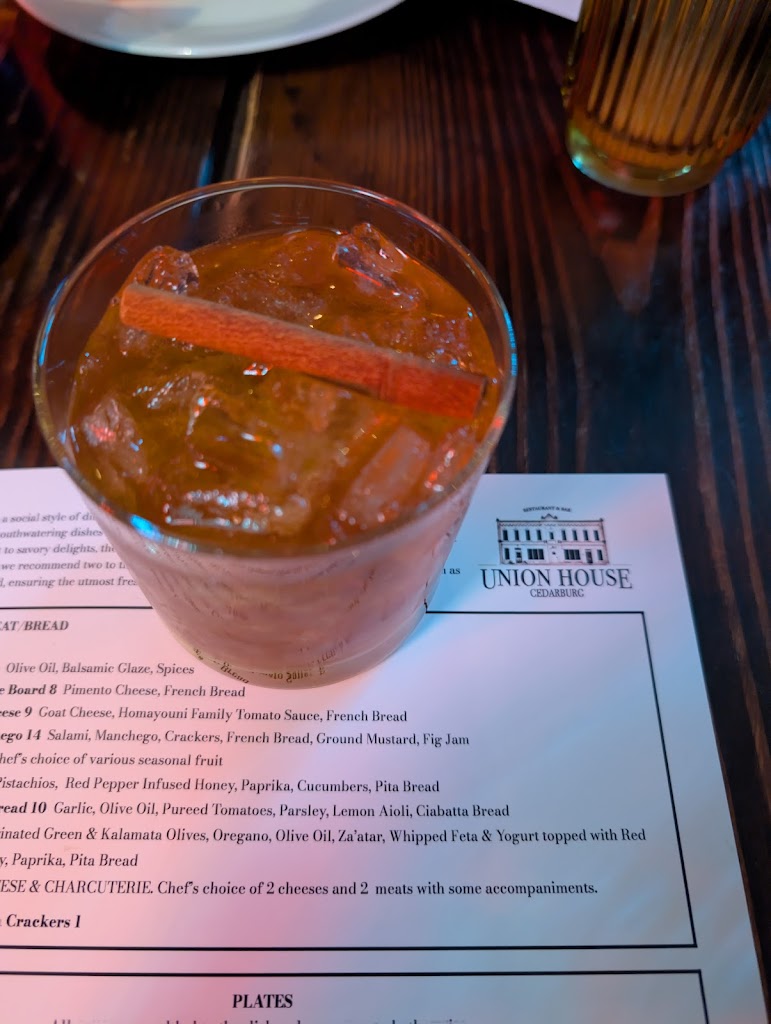  Union House Cedarburg | Restaurant & Bar