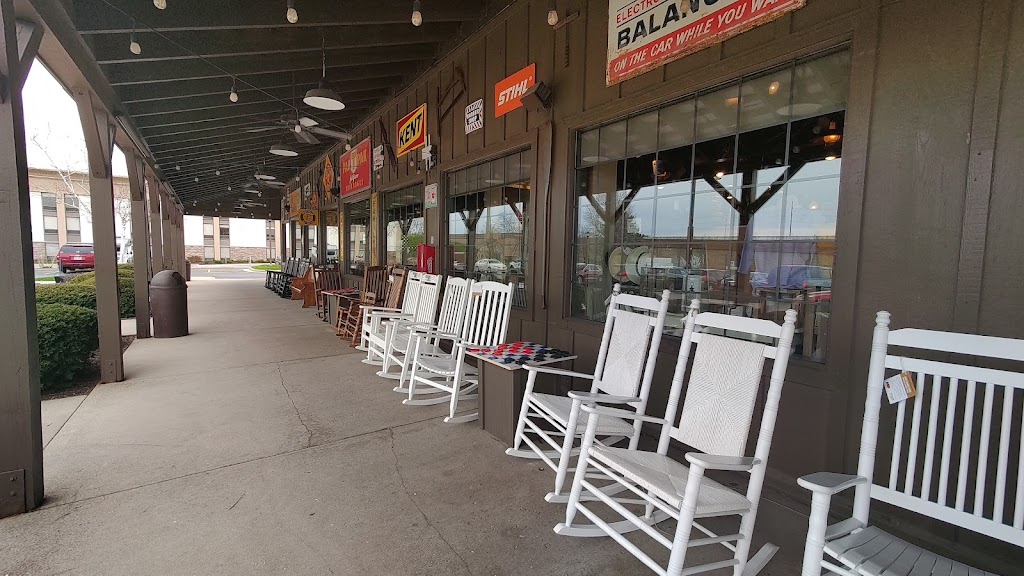  Cracker Barrel Old Country Store