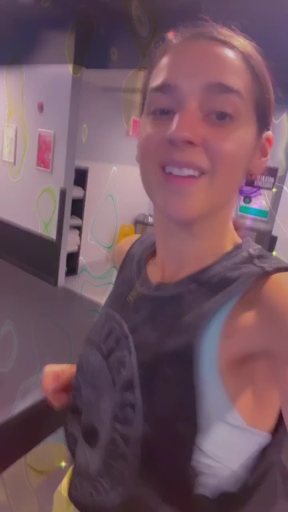  Crunch Fitness - 66th Street