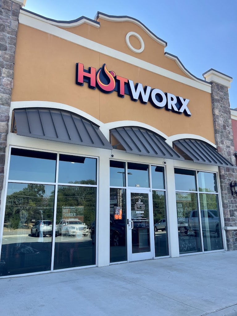  HOTWORX - Euless, TX - N Industrial Blvd.