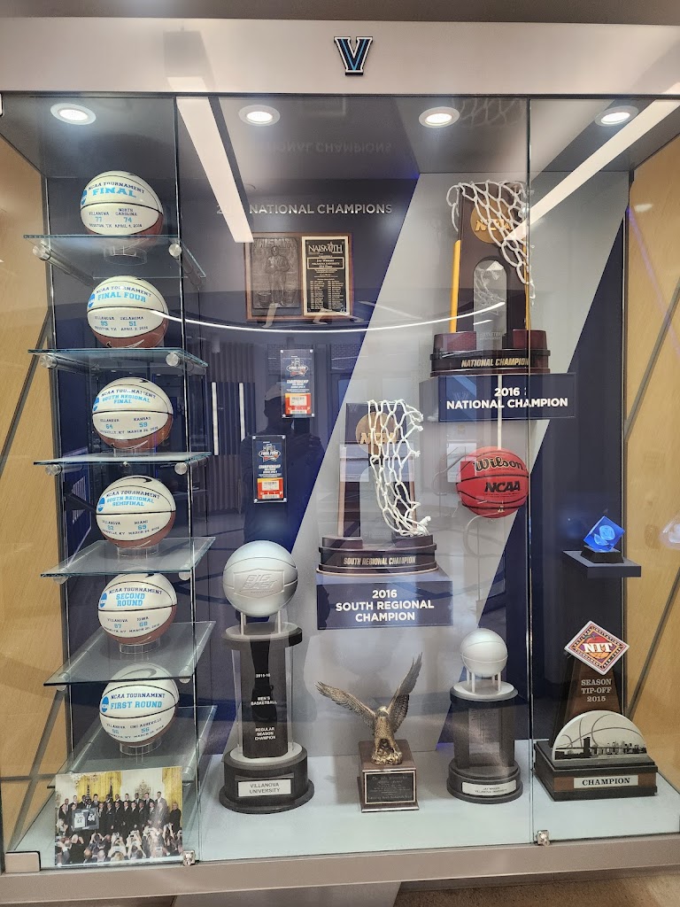  Davis Center for Athletics and Fitness