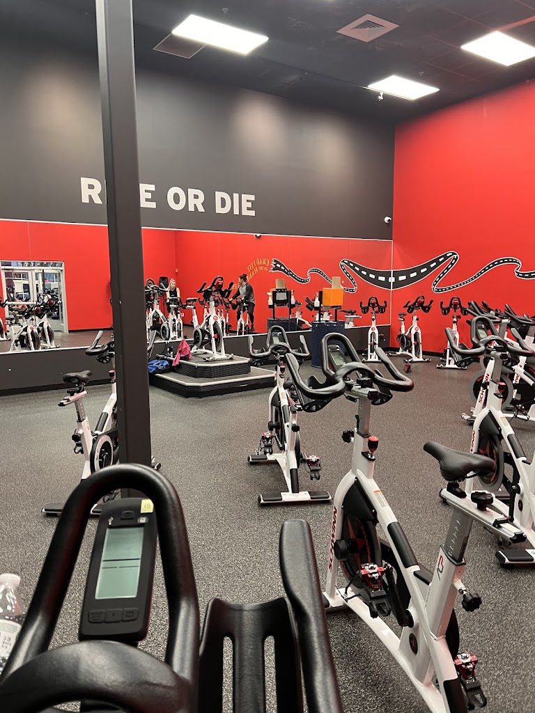  Crunch Fitness - Montgomery