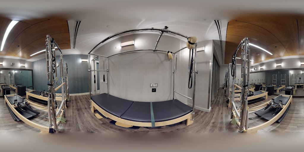  Onelife Fitness - Pike & Rose