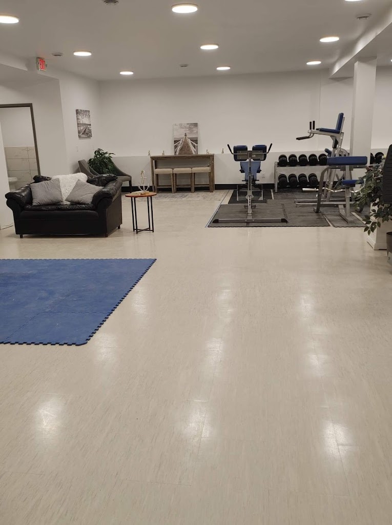  Americas Fitness Center Winsted