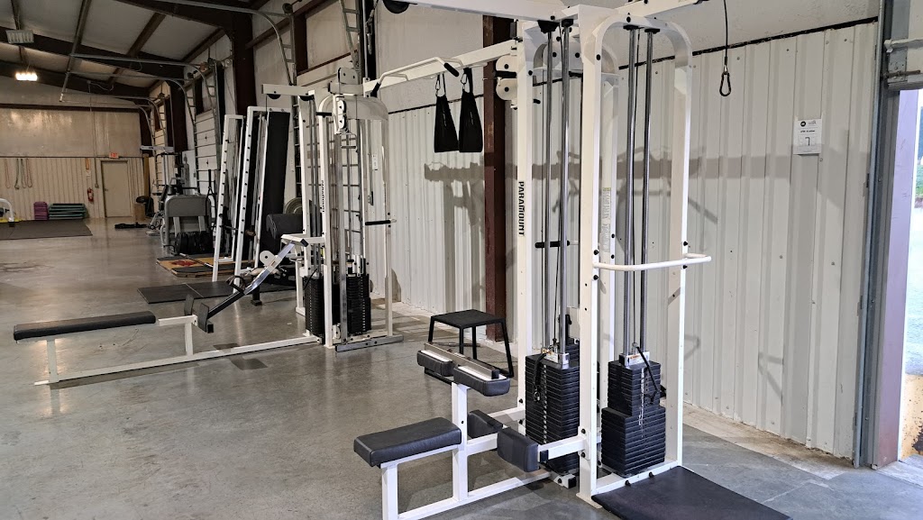  BIG COUNTRY'S IRON DEN