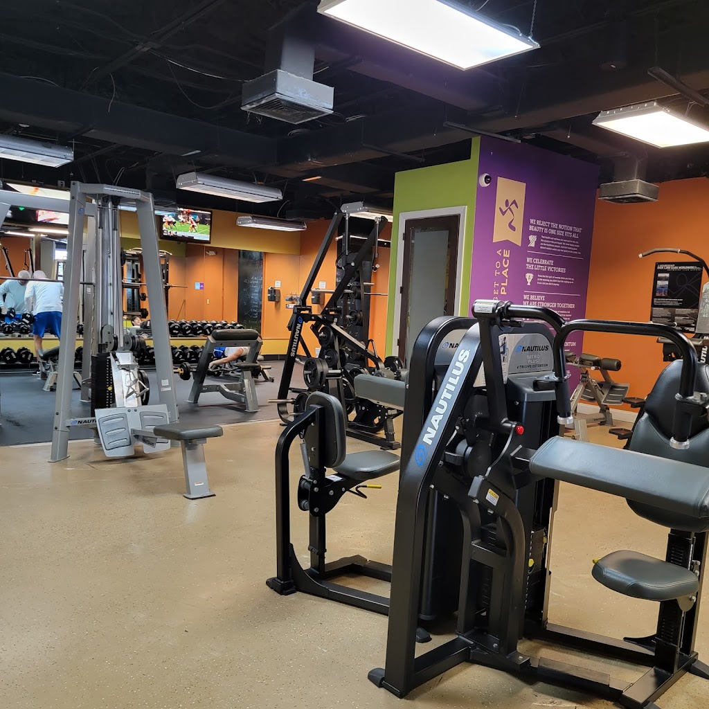  Anytime Fitness